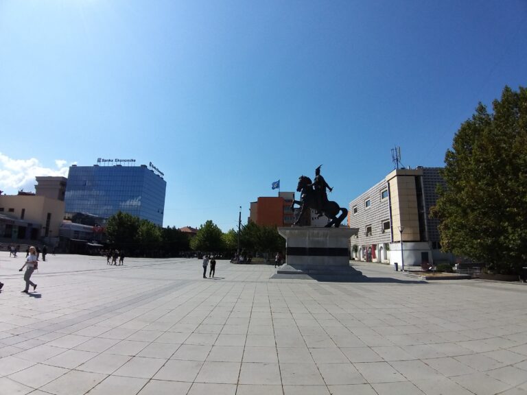 Prishtina Kultur-Tour