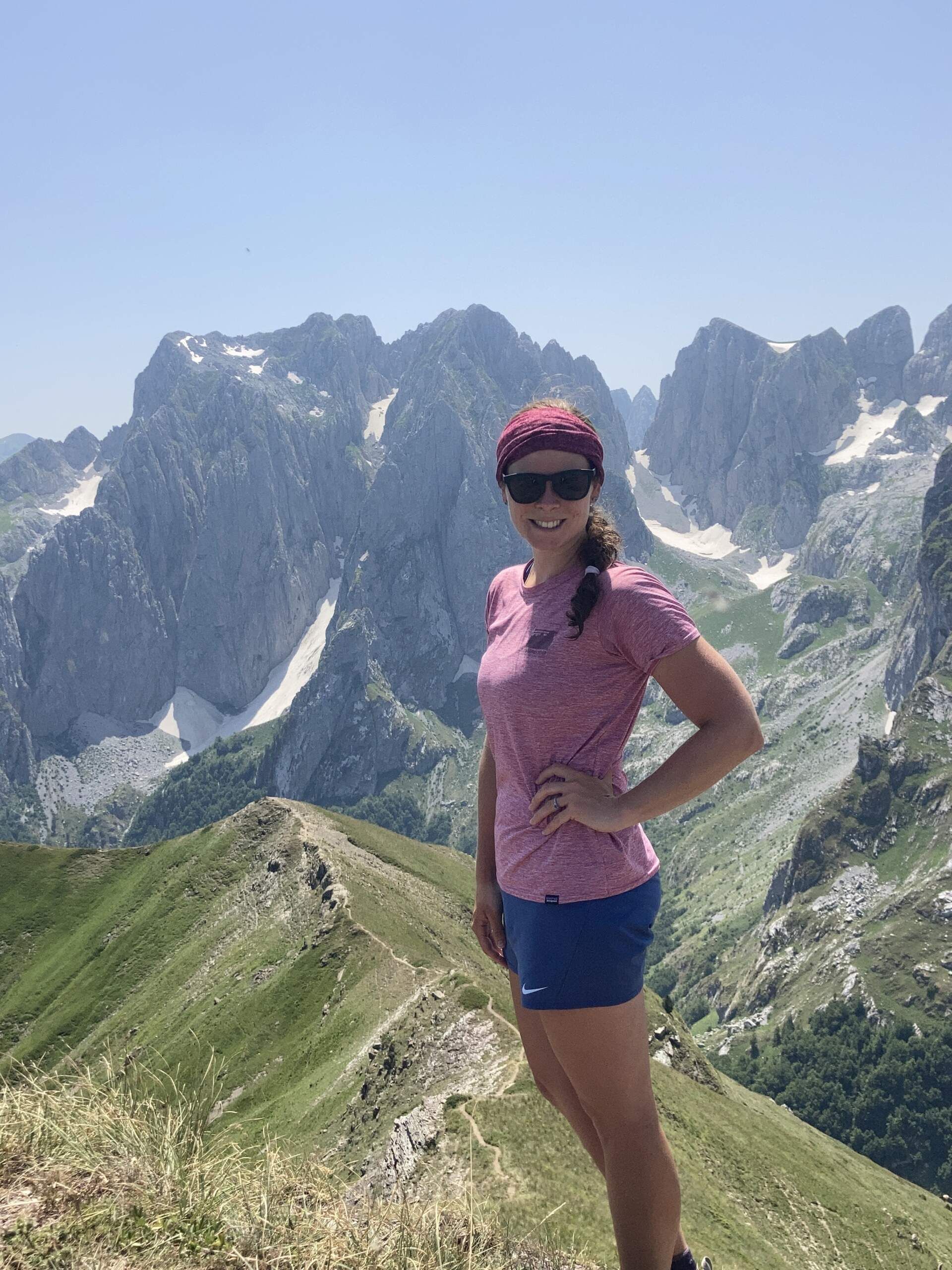 Solo female traveler in the Albanian mountains